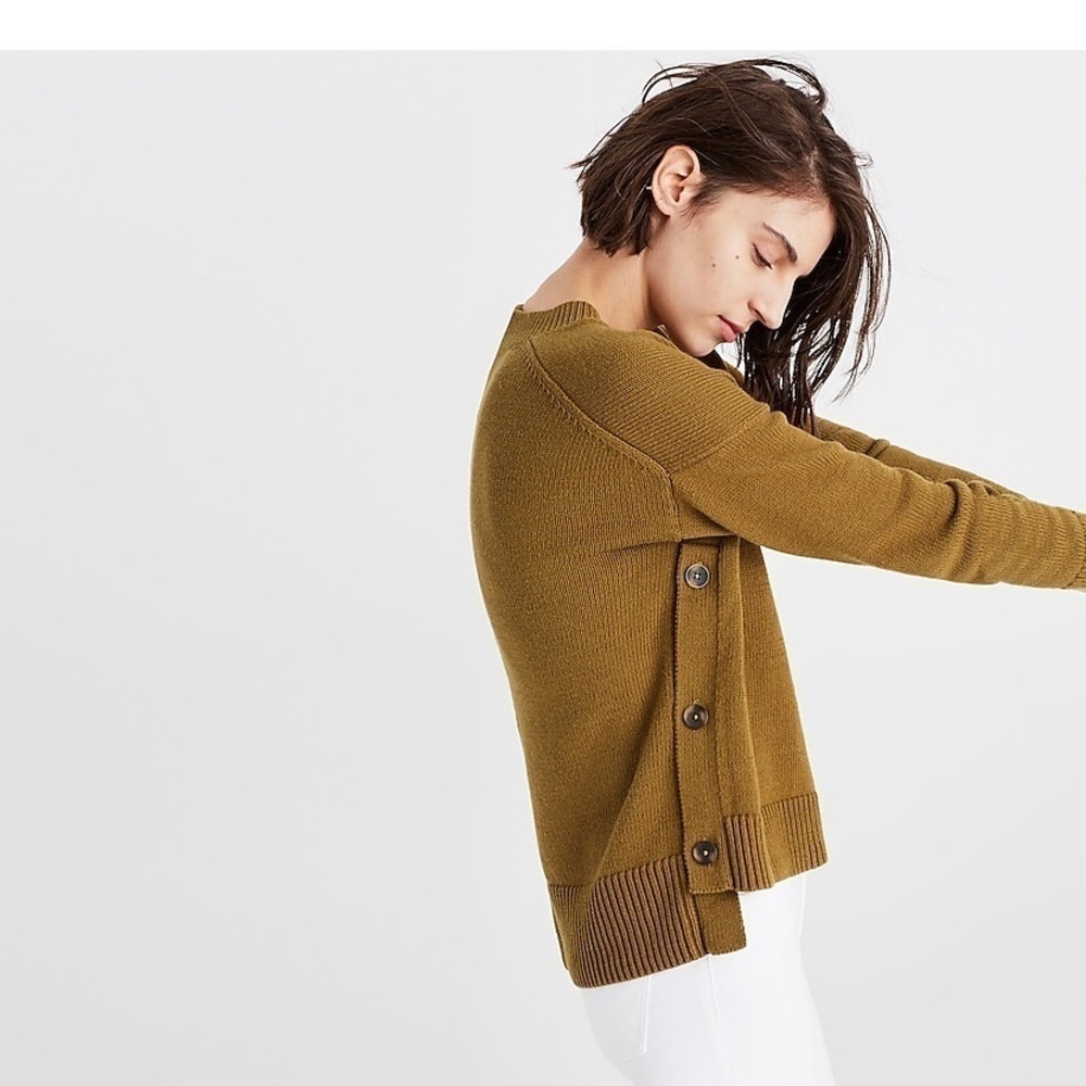 Madewell Brownstone Side-Button Sweater in Olive Size:XS